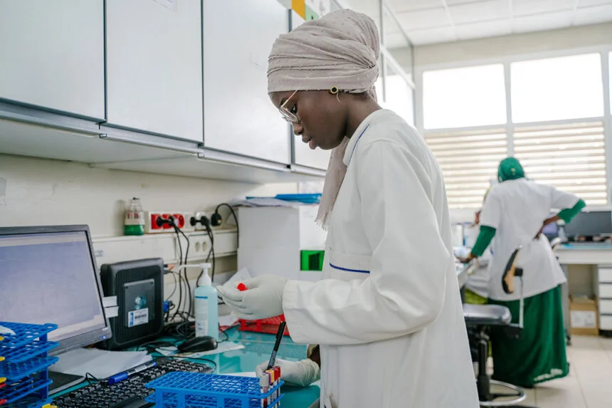 Institut Pasteur de Dakar recrute un Coordinateur Formation Placement et Réseau des Alumni